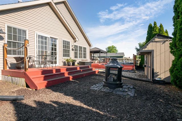 56143 Hollingshead Drive, Mishawaka, IN 46545