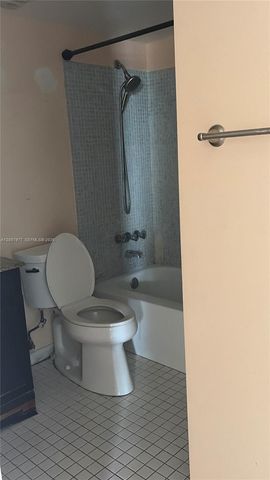 505 Spencer Drive 315, West Palm Beach, FL 33409