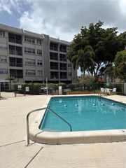 505 Spencer Drive 315, West Palm Beach, FL 33409