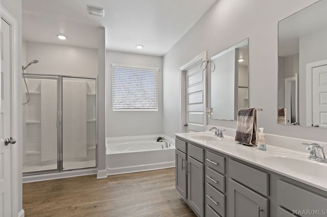 1600 Rosemary Park, Montgomery, AL 36106