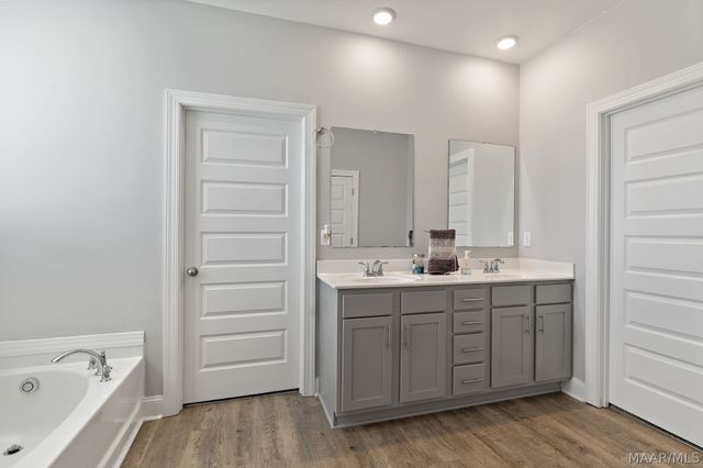 1600 Rosemary Park, Montgomery, AL 36106