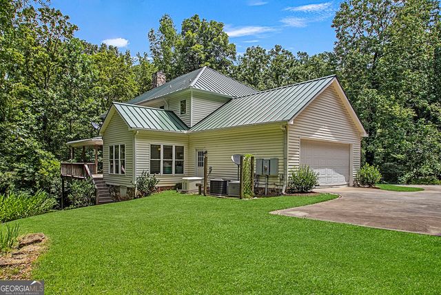 404 Blue Store Road, Forsyth, GA 31029