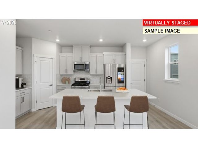 3724 Sw 40TH St, Gresham, OR 97080