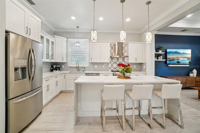 3203 W FIELDER STREET, Tampa, FL 33611