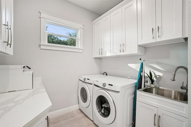 3203 W FIELDER STREET, Tampa, FL 33611