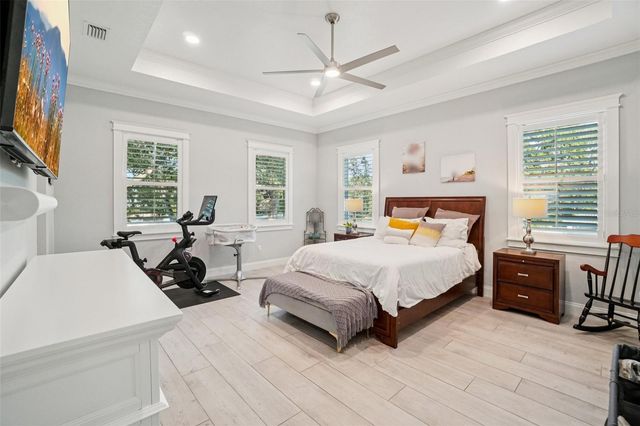 3203 W FIELDER STREET, Tampa, FL 33611