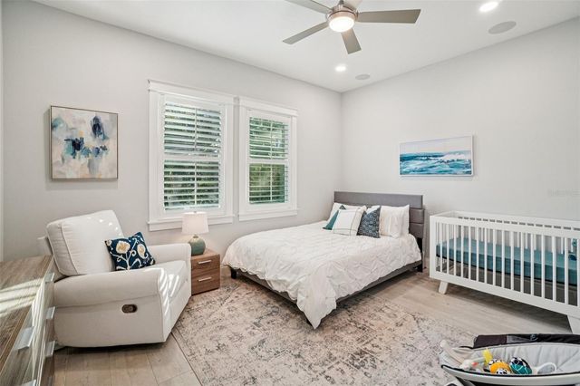 3203 W FIELDER STREET, Tampa, FL 33611