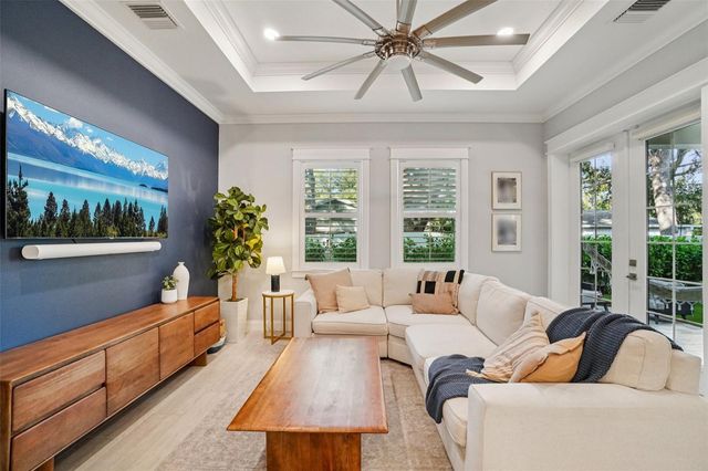 3203 W FIELDER STREET, Tampa, FL 33611