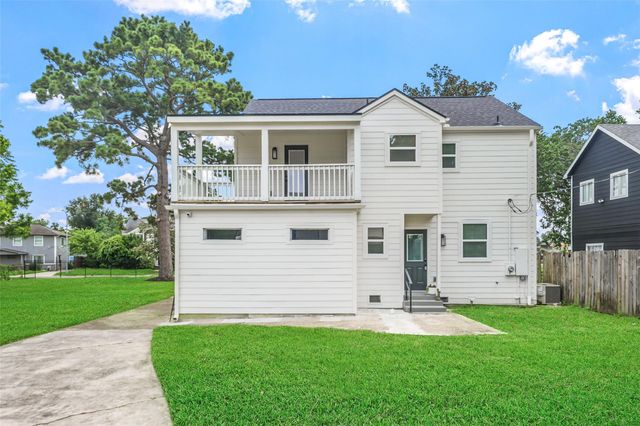 3809 Southmore Boulevard, Houston, TX 77004