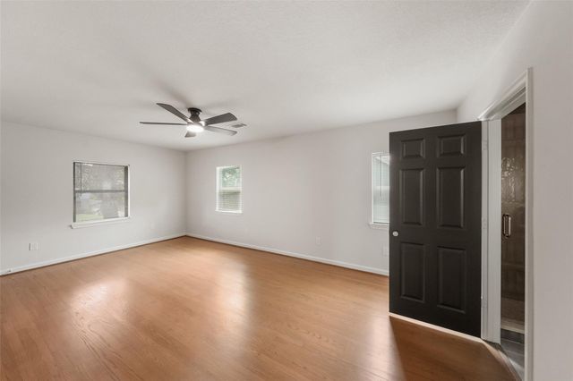 3809 Southmore Boulevard, Houston, TX 77004