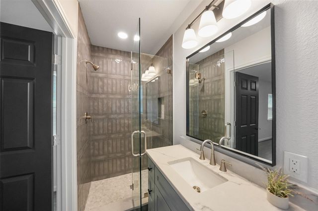 3809 Southmore Boulevard, Houston, TX 77004
