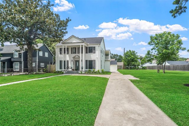 3809 Southmore Boulevard, Houston, TX 77004