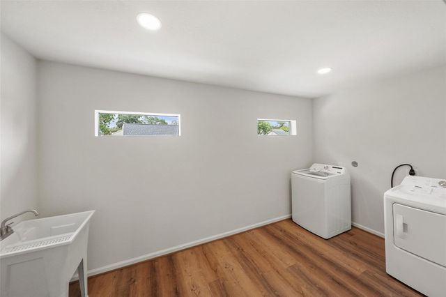 3809 Southmore Boulevard, Houston, TX 77004