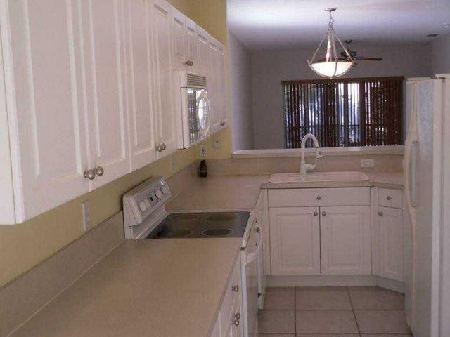 4925 EGRET Court, Coconut Creek, FL 33073