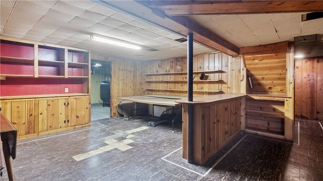 24 Elm Circle, Cranston, RI 02920