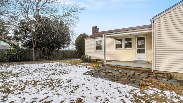 24 Elm Circle, Cranston, RI 02920