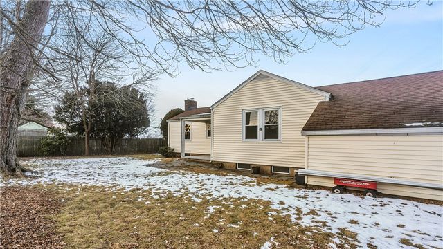 24 Elm Circle, Cranston, RI 02920