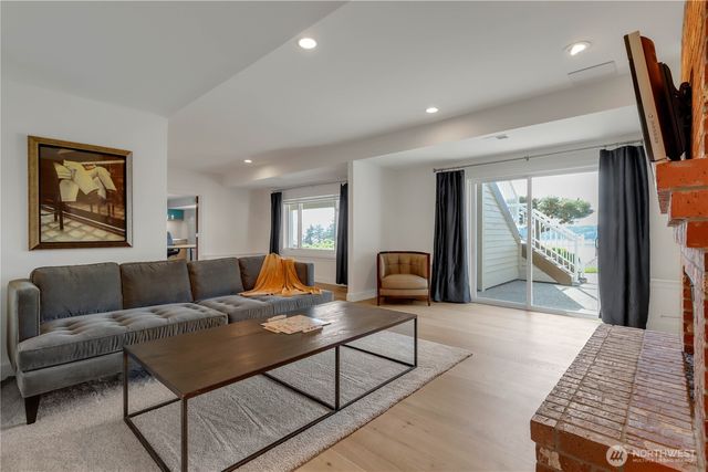535 208th Avenue NE, Sammamish, WA 98075