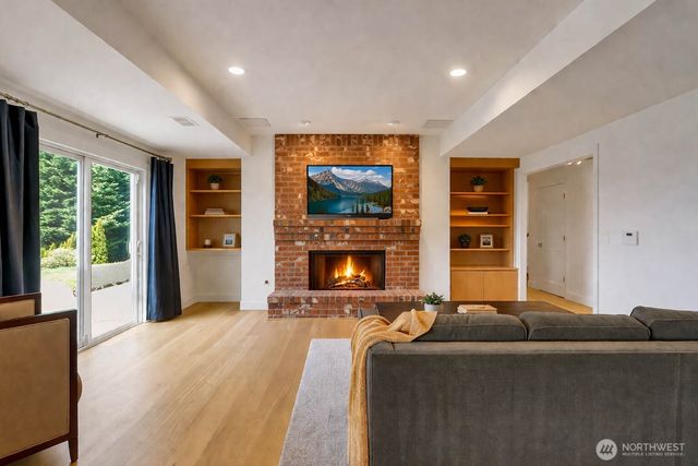 535 208th Avenue NE, Sammamish, WA 98075