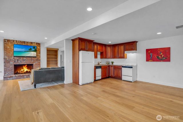 535 208th Avenue NE, Sammamish, WA 98075