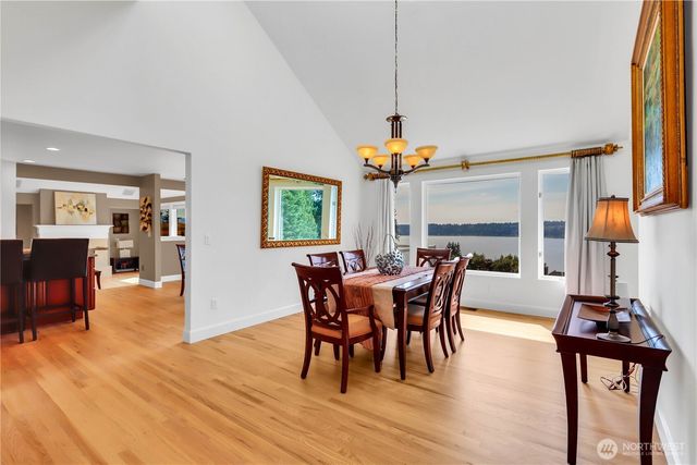 535 208th Avenue NE, Sammamish, WA 98075