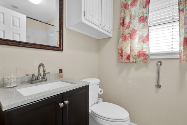 2512 Sherwood Drive, Sherman, TX 75092