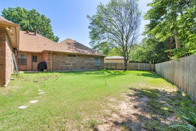 2512 Sherwood Drive, Sherman, TX 75092