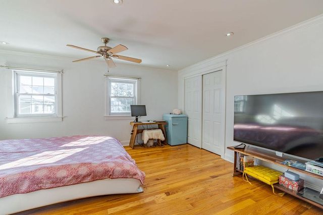 179 HOBART AVE, Bayonne, NJ 07002