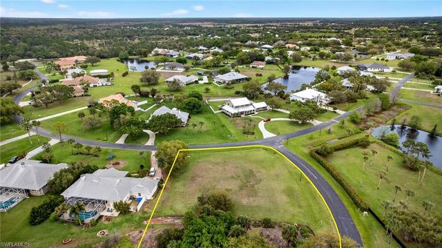 18151 Riverchase CT, Alva, FL 33920