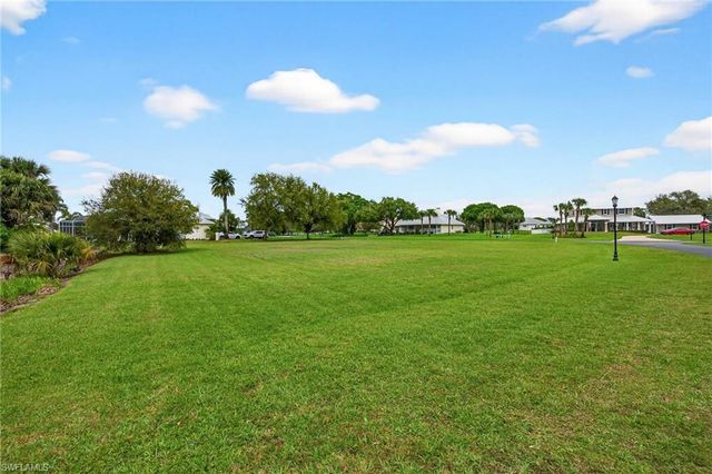 18151 Riverchase CT, Alva, FL 33920