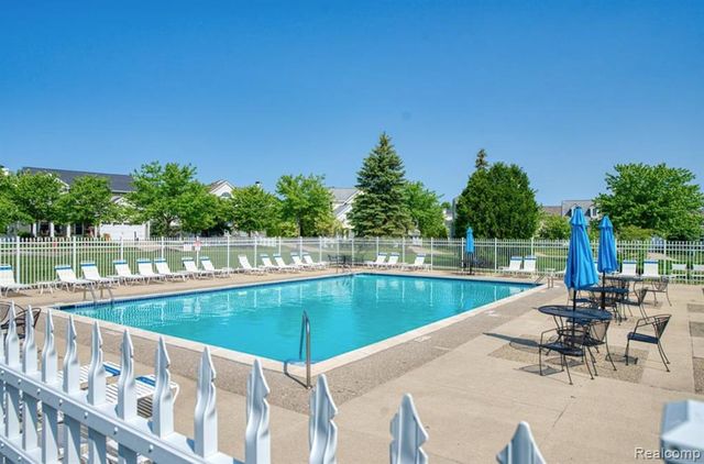 1137 Hudson Drive, Howell, MI 48843