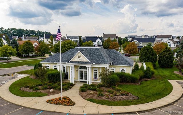 1137 Hudson Drive, Howell, MI 48843