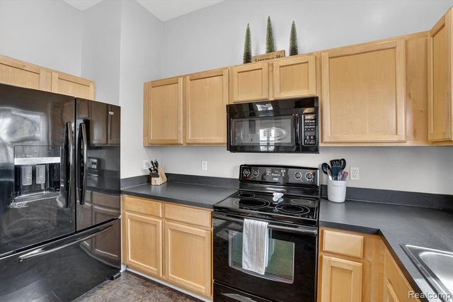 1137 Hudson Drive, Howell, MI 48843