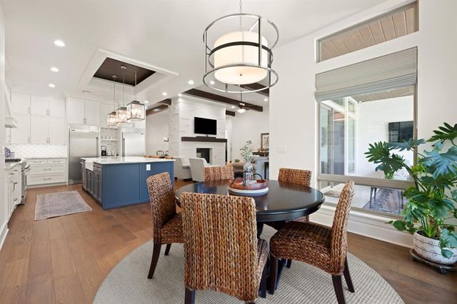1417 Regency Bridge Circle, Edmond, OK 73034
