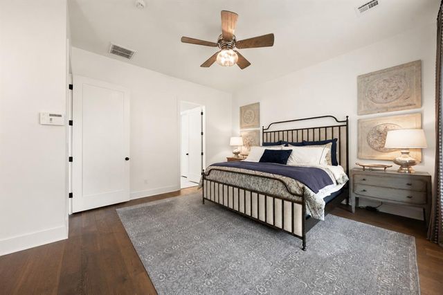 1417 Regency Bridge Circle, Edmond, OK 73034