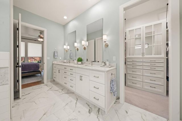 1417 Regency Bridge Circle, Edmond, OK 73034