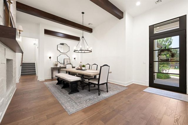 1417 Regency Bridge Circle, Edmond, OK 73034