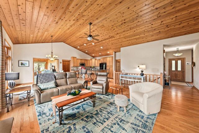 W8797 Lake Lorraine ROAD, Delavan, WI 53115