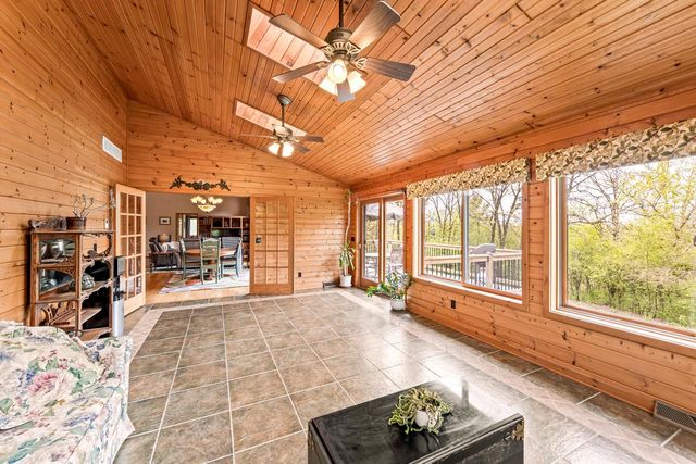 W8797 Lake Lorraine ROAD, Delavan, WI 53115