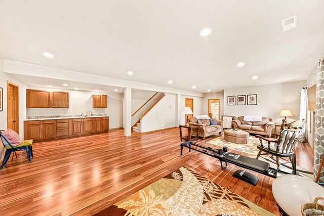 W8797 Lake Lorraine ROAD, Delavan, WI 53115