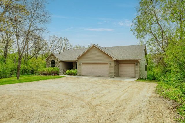 W8797 Lake Lorraine ROAD, Delavan, WI 53115