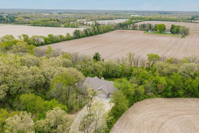 W8797 Lake Lorraine ROAD, Delavan, WI 53115