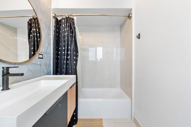 12660 Griffing Boulevard, North Miami, FL 33161