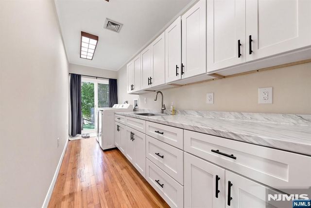 225 Walnut Street, Northvale, NJ 07647