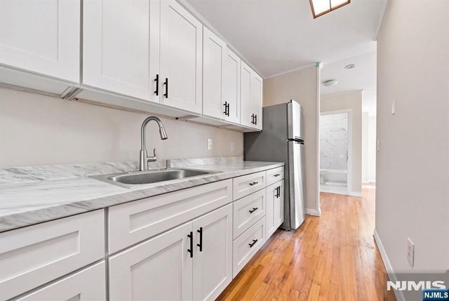 225 Walnut Street, Northvale, NJ 07647