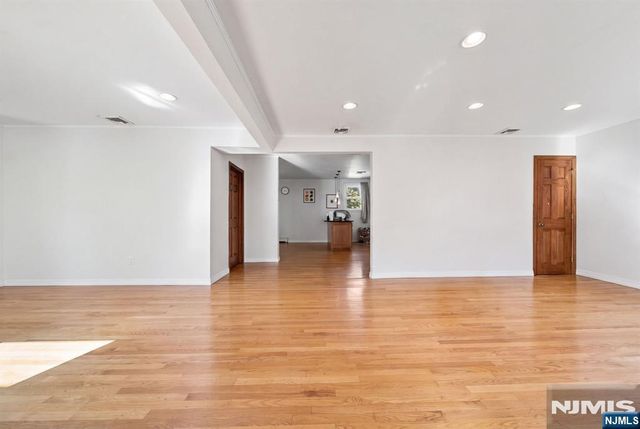 225 Walnut Street, Northvale, NJ 07647