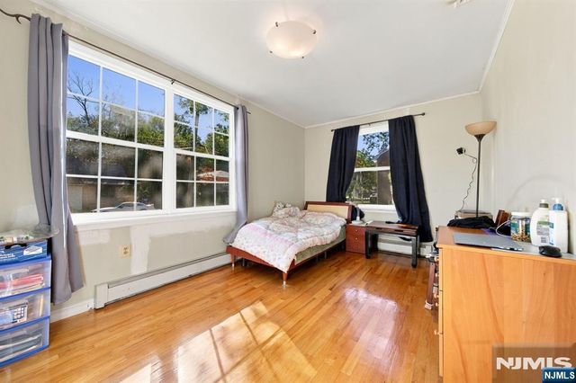 225 Walnut Street, Northvale, NJ 07647