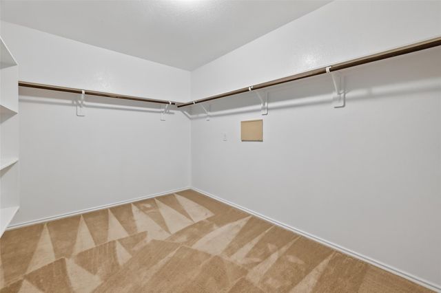 4418 Windmill Run Drive, Houston, TX 77069