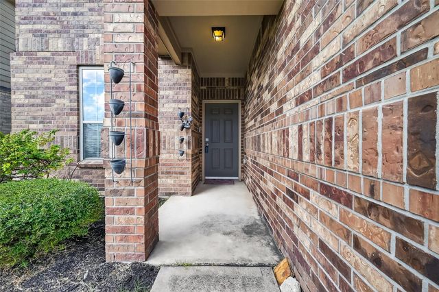 4418 Windmill Run Drive, Houston, TX 77069