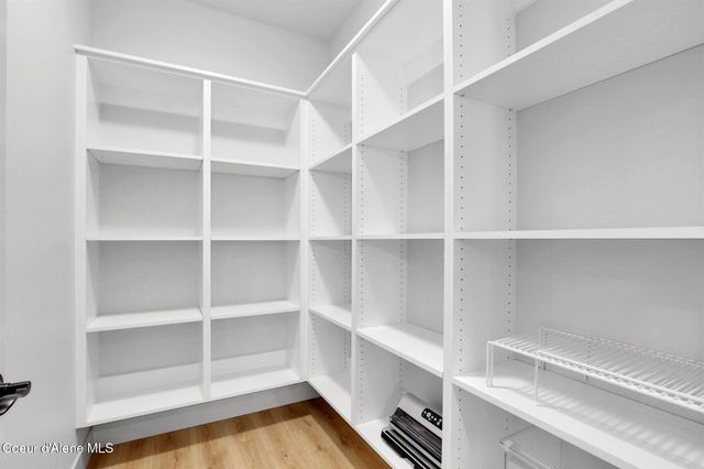 11693 N Arnicas Ct, Hayden, ID 83835